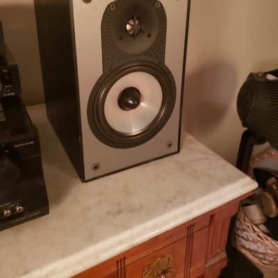 Paradigm Mini Monitor V4 Black image 1