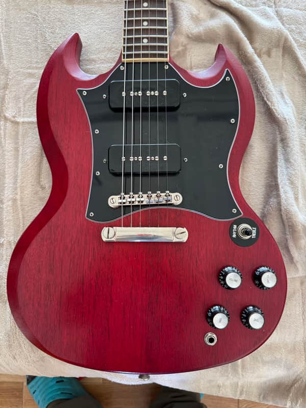 Epiphone SG Classic Worn P90 | Reverb