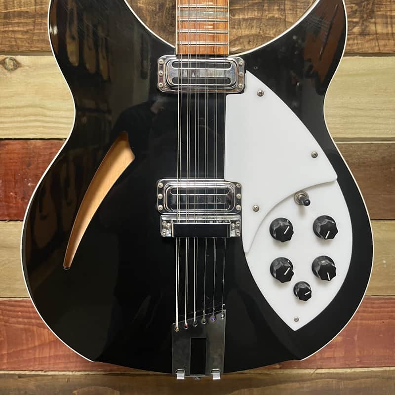 1985 – 2000 Rickenbacker 360/12V64 Jetglo