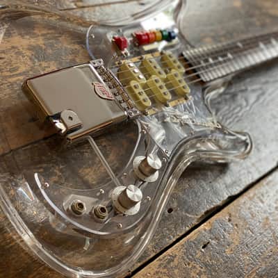 Very Rare Museum Grade 1990's Japanese Teisco Spectrum 5 Acrylic with OHSC. 100 built Worldwide image 4