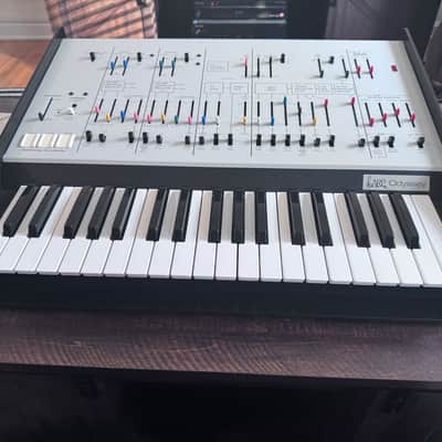 Korg ARP Odyssey FS Rev1 37-Key Duophonic Analog Synthesizer 2017 - Present - White/Black w/ Korg/ARP SQ-1 image 5