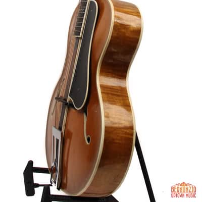 Carmelo Gugino Archtop 1940 image 3