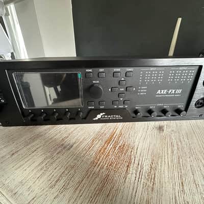 Fractal Audio Axe-FX III Mark II 2020 - Present - Black image 1