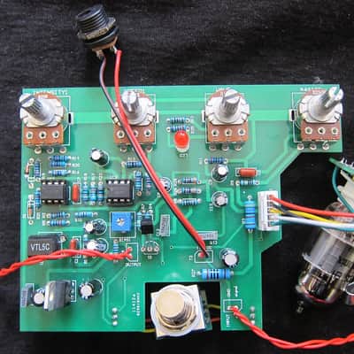 Tube Tremolo 12AU7 valve DIY Full Kit image 2