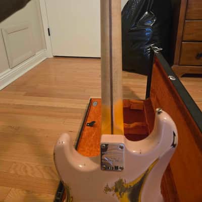 2021 Fender Custom Shop LE '56 Stratocaster Heavy Relic - Faded Shell Pink over 2-tone Sunburst image 3