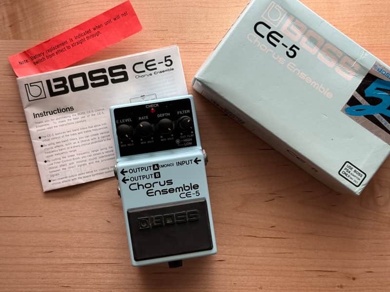 Boss CE-5