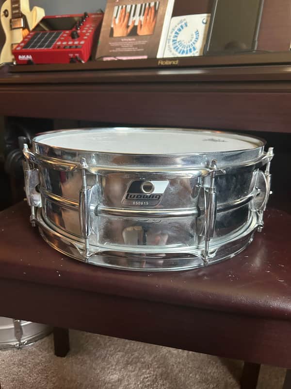 Ludwig Rocker 8 lug steel shell image 1