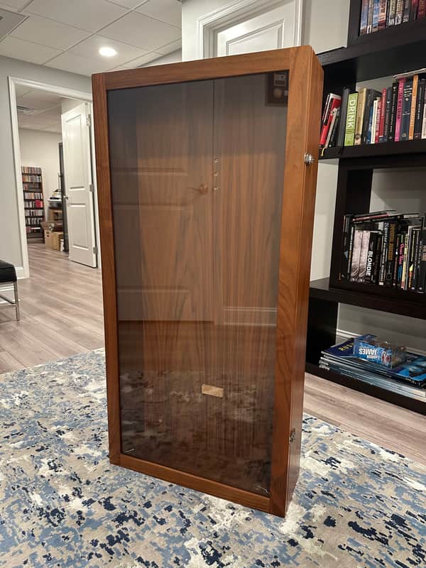 Acoustic Remedy Rectangle Wall Case with UV Filtering Glass 2015 - Walnut image 1