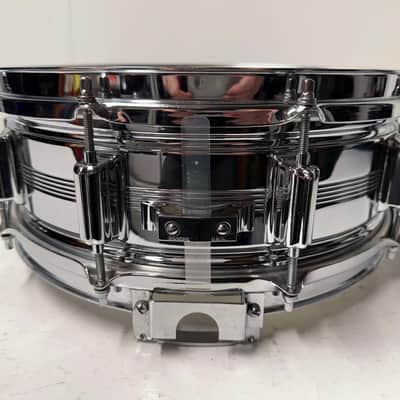 Rogers "5-Line" Dyna-Sonic 5x14" Brass Snare Drum with "Beavertail" Lugs 1967 - 1974 - Chrome image 2