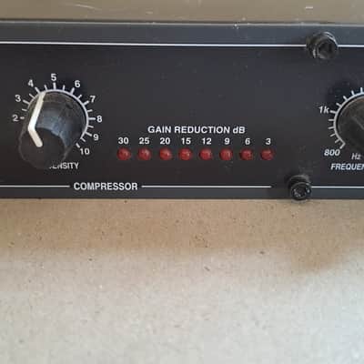 dbx 286A Mic Preamp / Processor image 4