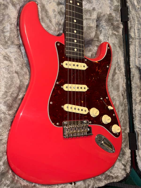 Fender 2020 Limited Edition American Professional Stratocaster®, Solid Rosewood Neck 2020 - Gloss Urethane