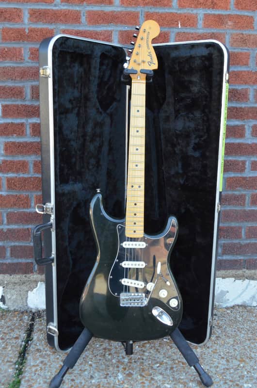 1975 Fender Stratocaster Black image 1