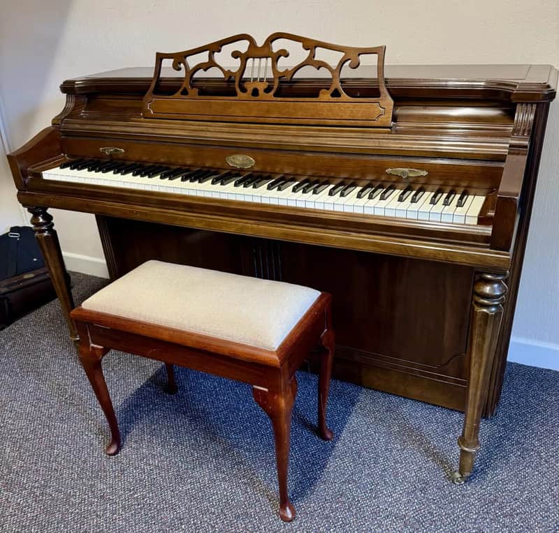 Wurlitzer F-087 Spinet Acoustic Piano inc Bench 1980s image 1