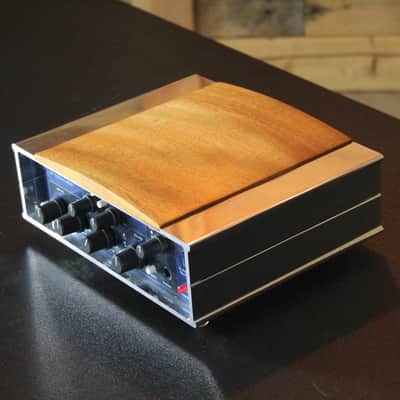 Immagine Taylor K4 Guitar Preamp/EQ - 2