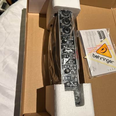 Behringer U-Phoria UMC404HD 4x4 USB Audio Interface 2015 - Present - Standard image 2