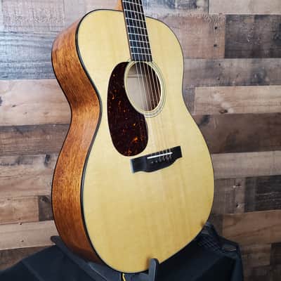 Martin 000-18 Left-Handed Acoustic Guitar, Natural Gloss, Hard Case, Free Ship, 395 image 2