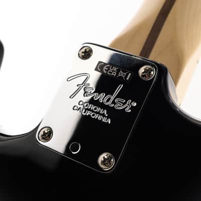 Fender Eric Clapton Artist Series Stratocaster with Vintage Noiseless Pickups Black 3.6kg image 13