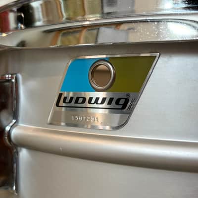 One of a Kind NOS Ludwig No. 404 Acrolite 5x14" 8-Lug Aluminum Snare Drum with Pointed Blue/Olive Badge Early 70s image 5