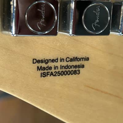 Fender Standard Stratocaster HSS 2025 - Candy Cola / 7lbs. 13.6oz. S# ISFA2500083 image 9