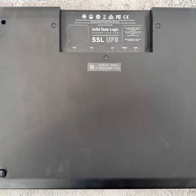 Solid State Logic SSL UF8 DAW Controller 2021 - Present - Black image 3