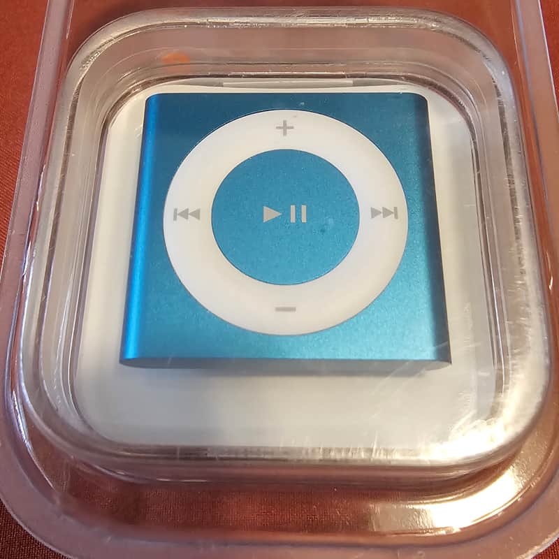 2010s Apple iPod Shuffle 2 GB ME130LL/A Apple in Original Pack…