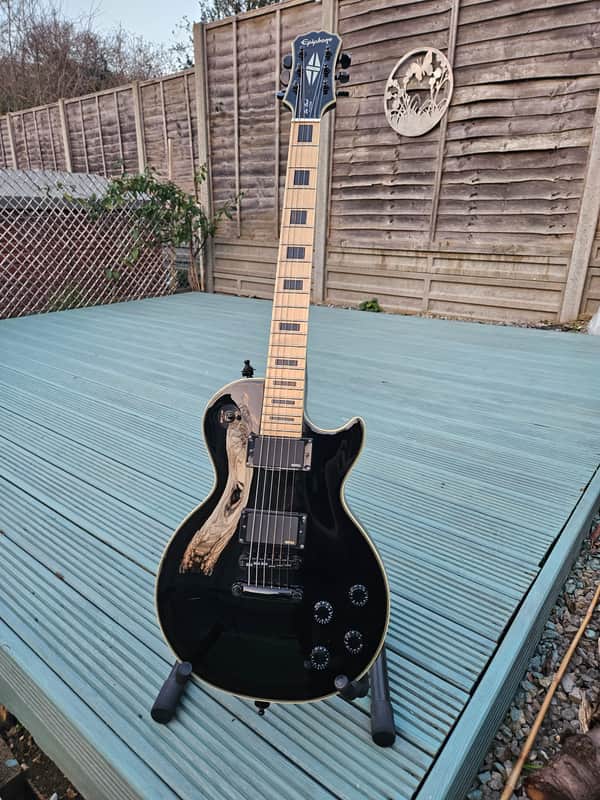 ギター Epiphone Les Paul Standard EMG 81 85 Epiphone Les Paul Standard EMG 81 85 Epiphone Les Paul Custom
