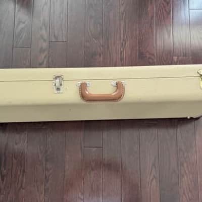 Ernie Ball Music Man 5981 Hardshell Guitar Case image 5