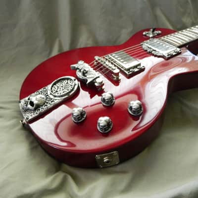 SKULL Epiphone Les Paul Studio Guitar with custom made metal Knobs tailpiece ect image 3