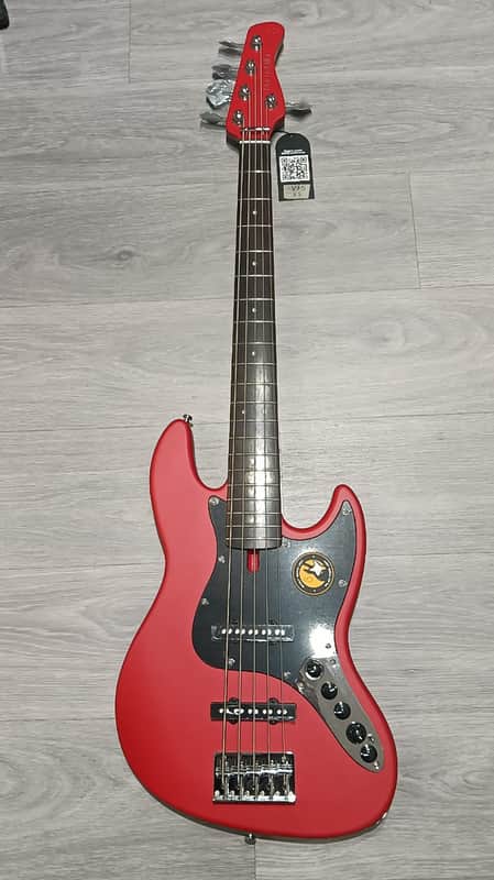 Marcus Miller V3-5 RS - Red Satin image 1
