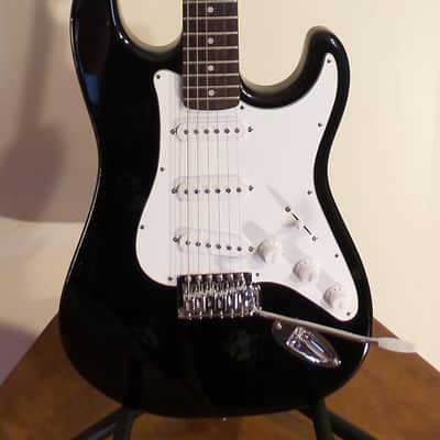 Silvertone SS-11 Strat Style Electric Guitar image 1