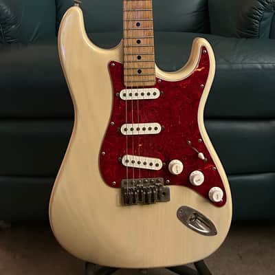 Hamer Daytona 1993 - Blonde image 1