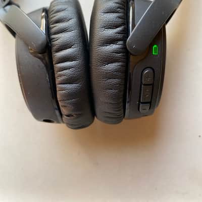Bose Soundlink On Ear Wireless Headphones image 10