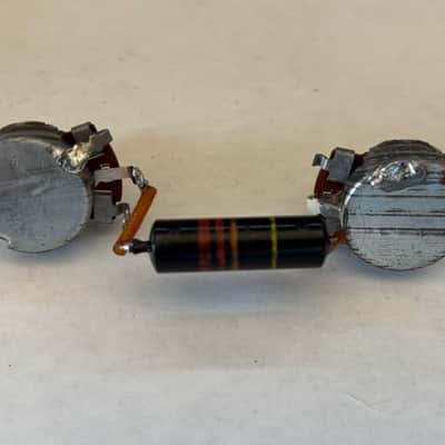 Gibson les paul jr pots and bumble bee cap 1957 image 6