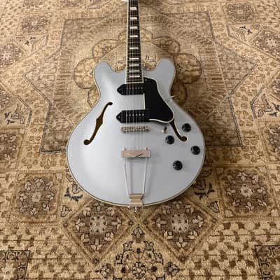 Eastman T64-T-IBM Eastman T64-T Hollow-Body Ice Blue Metallic w/ Gig Bag & Free Pro Setup image 6
