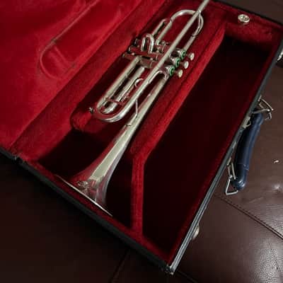 Getzen Capri Bb Trumpet (1980s) SN A45393 image 1