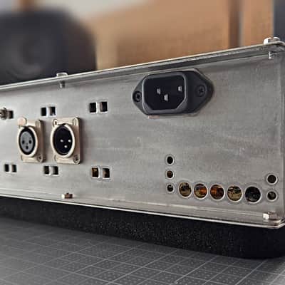 DBX 160 Stepped Stereo Compressor/Limiter ( Mastering Mod ) Manley Style Faceplate image 5