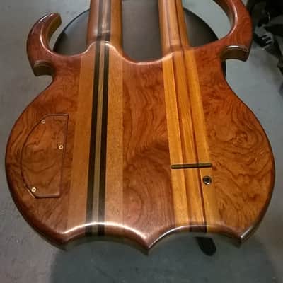 2015 Thor Bass 6String Guitar over 5String Fretless Bass image 7