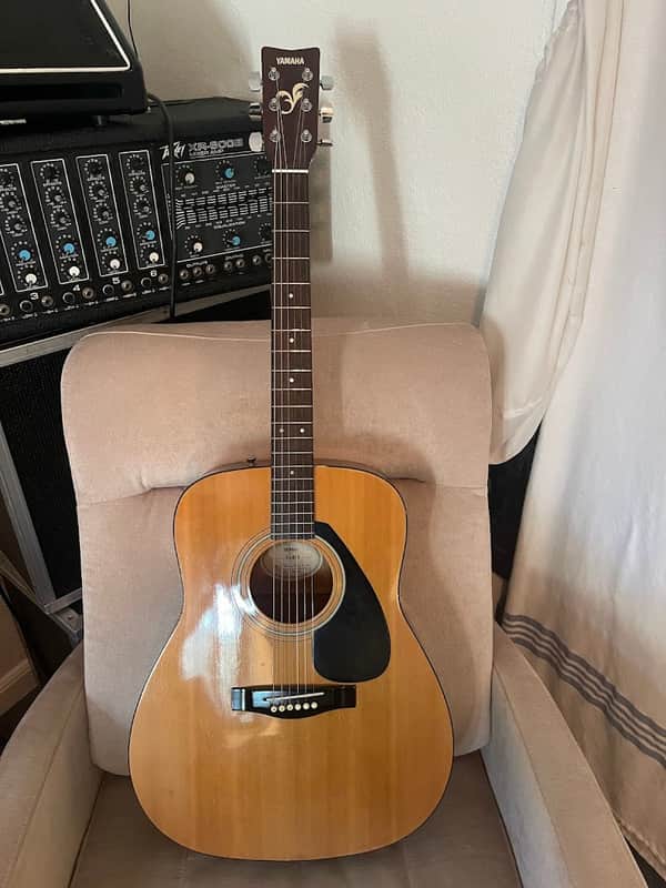 YAMAHA FG 401 1996 Natural image 1