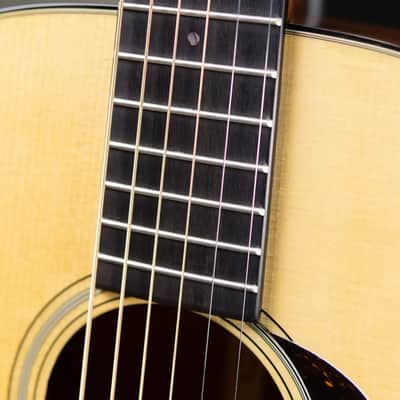 Martin Custom Shop 0-18 Acoustic Guitar with Hardshell Case image 11