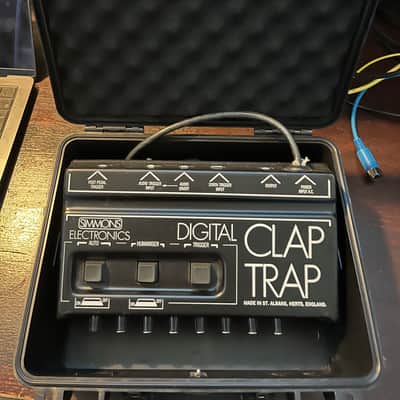 Immagine Simmons Digital Clap Trap Handclap Synthesizer 1980s Black - 1