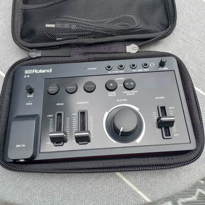 Roland E-4 AIRA Compact Voice Tweaker | Reverb