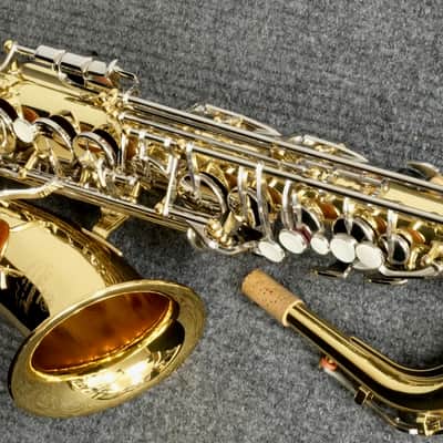 Yamaha Advantage Model YAS-200ADII Alto Saxophone image 2