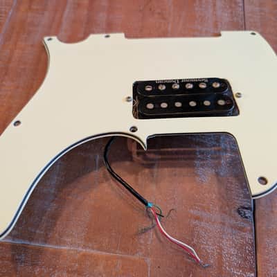 Seymour Duncan Duncan Distortion DD Humbucker Guitar Pickup On Tele Pickguard Black Pickup, White Pickguard 16.64K image 5