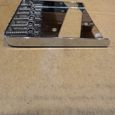 Tele bridge plate with saddles image 3