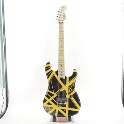 EVH Striped Series Electric Guitar 2024 Black/Yellow 3498gr image 2