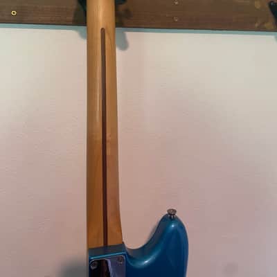 Fender Duo-Sonic 2018 - Special Edition Lake Placid Blue image 5