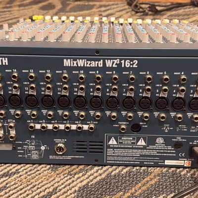 Allen & Heath MixWizard WZ20:8:2 | Reverb