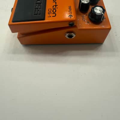 Boss Roland DS-1 Distortion Guitar Effect Pedal image 4