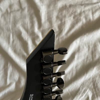 B.C. Rich V Lucky 8 2016 image 22