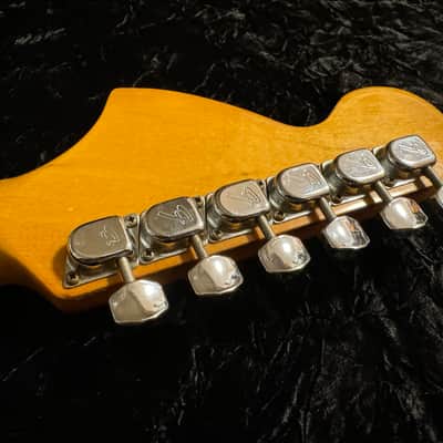 Fender Stratocaster Sunburst 1975 - sunburst image 6